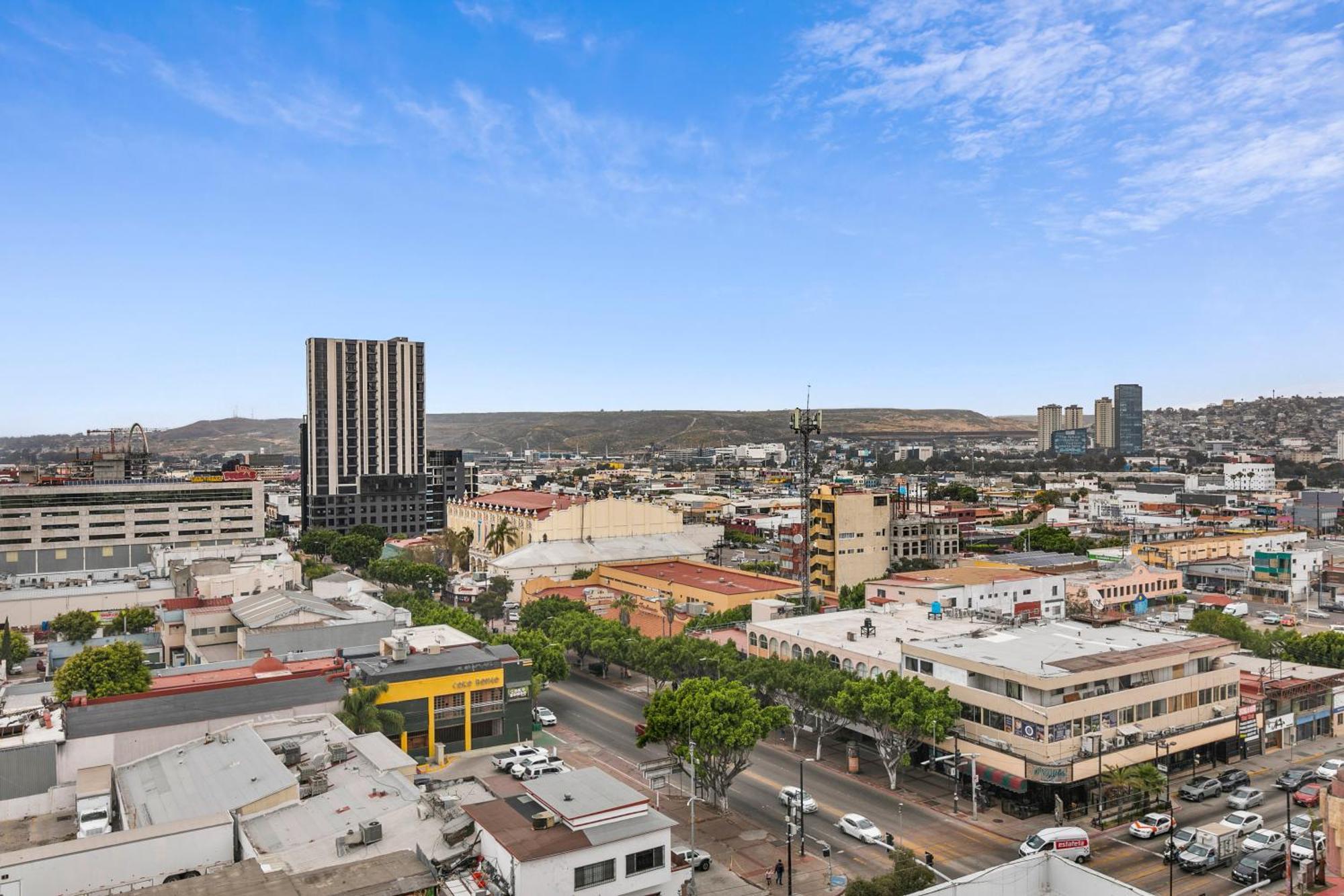 Downtown Apartment With Balcony City View, Gym & Lounge Tijuana Extérieur photo